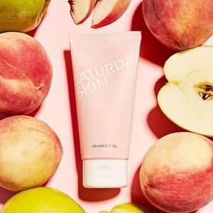 Saturday Skin Peach and Apple Cleanser
